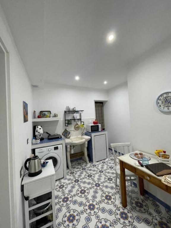 Mini Appartamenti Ballaro Rooms Palermo Exterior foto